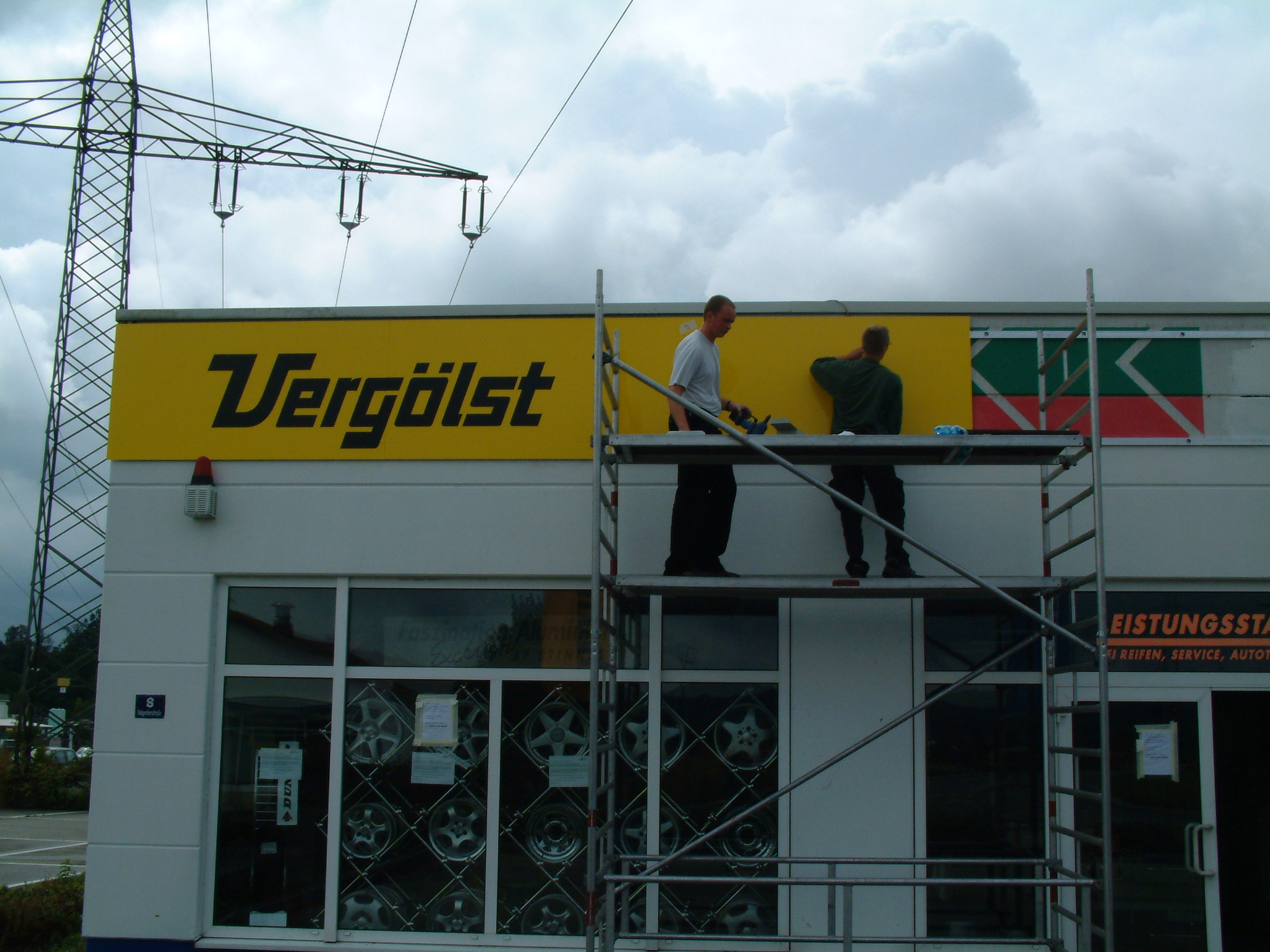 Reifen Und Kfz Service Schnelle Gmbh B&M Reifen- und KFZ-Service GmbH
